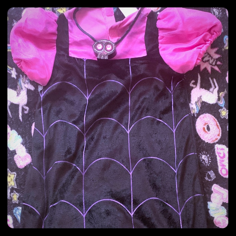 Vampirina dress with light blue bat tights!